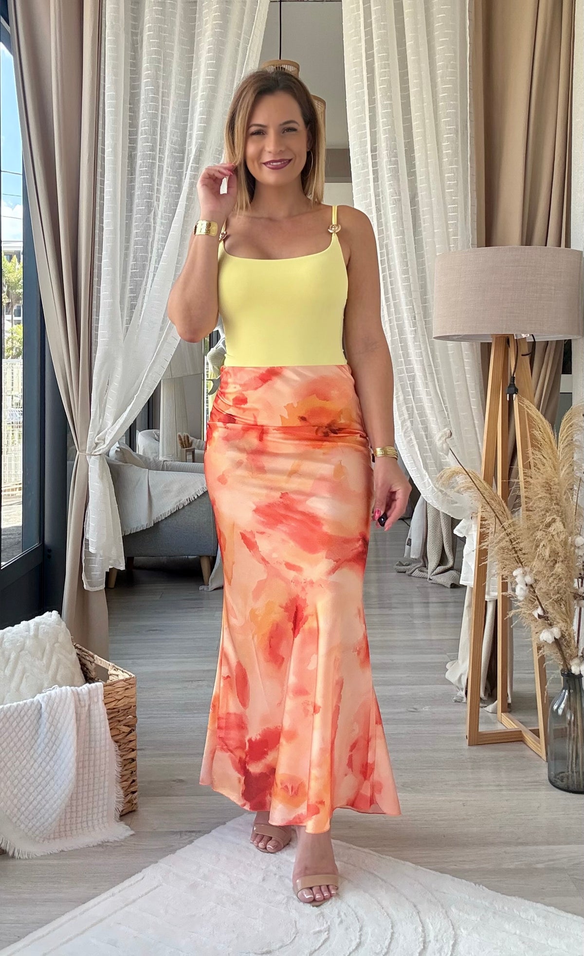 Jupe fleurie orange